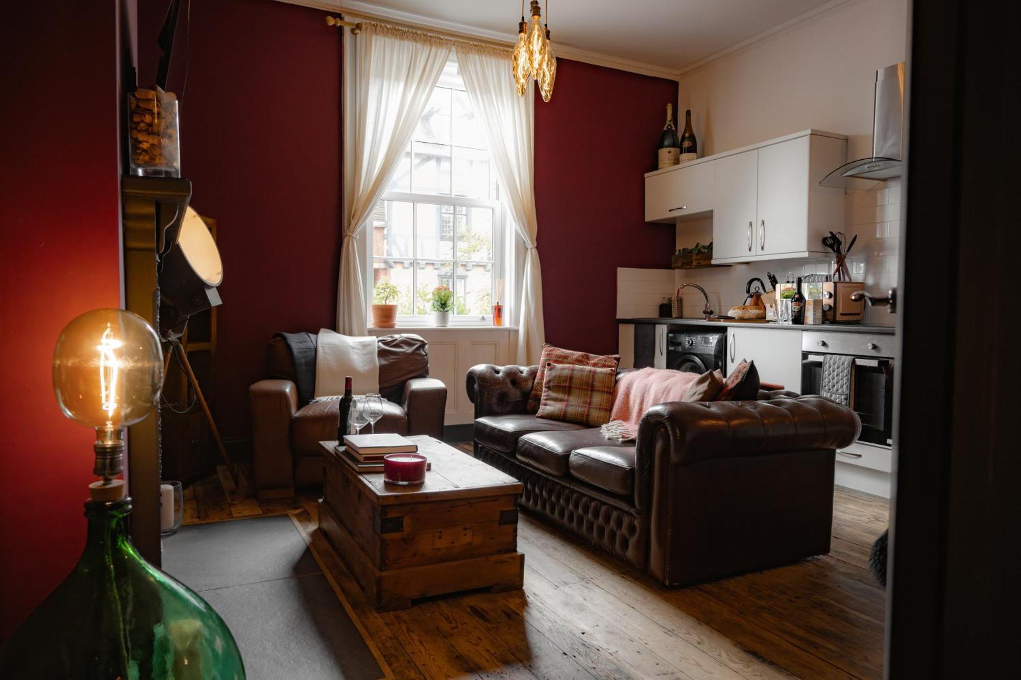 The Bolt Hole - Stratford Upon Avon - Central - Free Offstreet Parking - 2 Bed Luxury Apartment Exterior foto